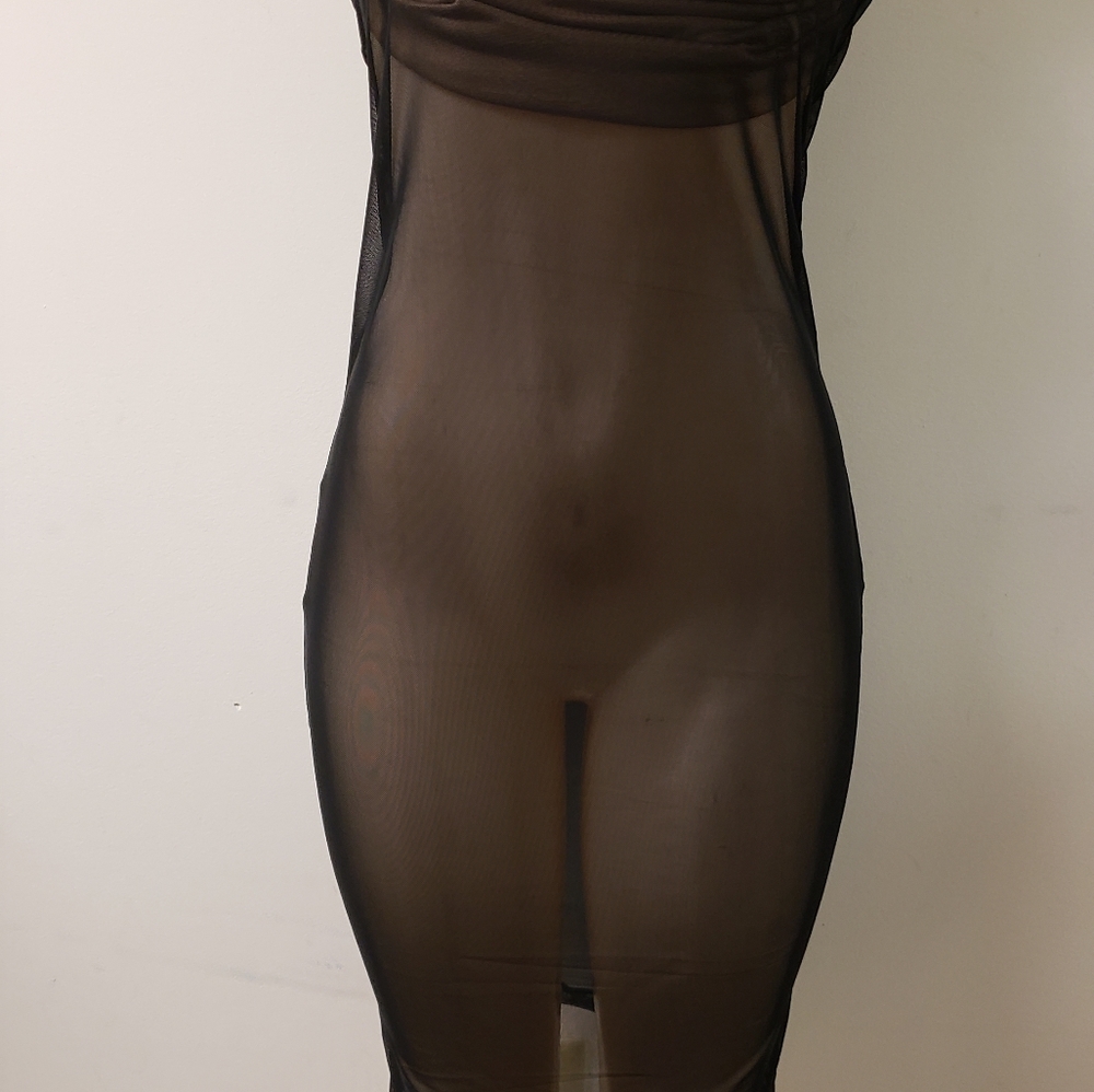 Plus size dress - Picture 6 of 8